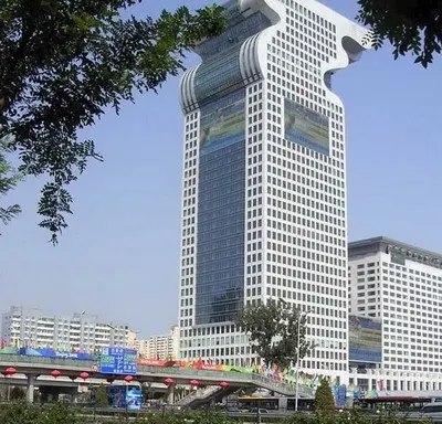 最牛违章建筑 盘古大观