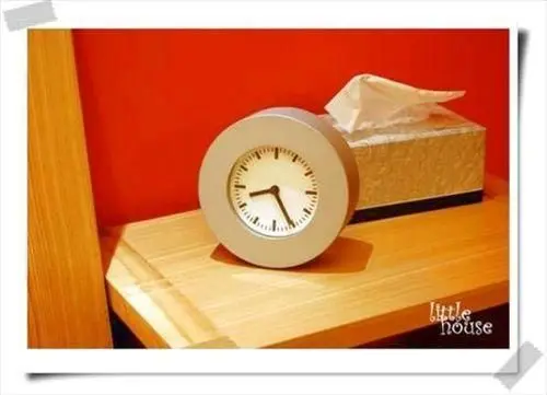 看到有人拉电搞装修,给装修邻居带来几张效果