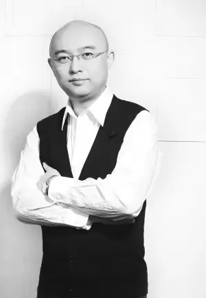 《<em>为爱向前冲</em>》张大宇恋90后名媛收视涨 孟非