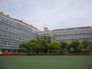 海外国语大学附属上海外国语小学(上外附小)--