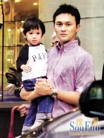 冯小刚漂亮女儿曝光 明星 宝贝 儿子 闺女家居照大