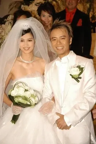 <em>卢彦勋</em>12月迎娶貌美<em>女友</em> 盘点明星豪华婚礼(图
