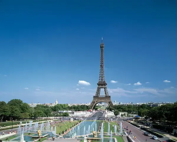 世界十大最富国家排名出炉 中国香港榜上有名