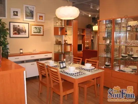 【逛店】红苹果家具情景化购物模式 体验完美