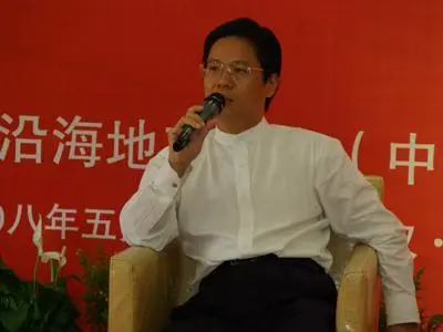 沿海集团张小强:祝贺搜房网上市成功!