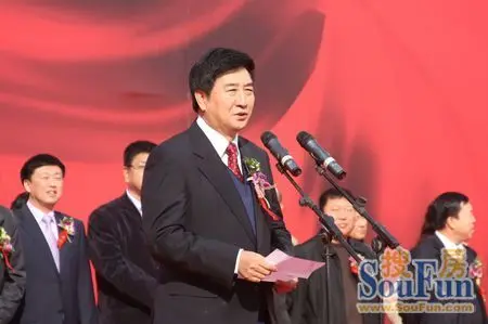 全市最大的采光购物大堂,哈尔滨全新地标——华鸿·