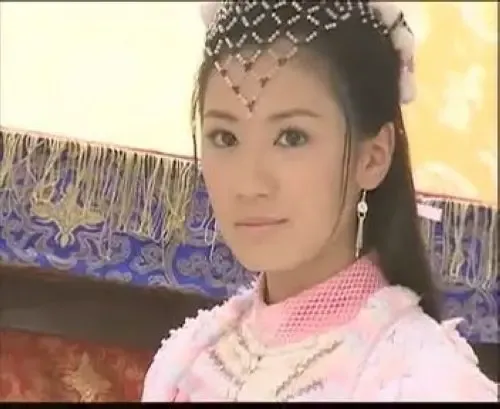 演绎其<em>小说</em>中主角的<em>女</em>明星惊艳