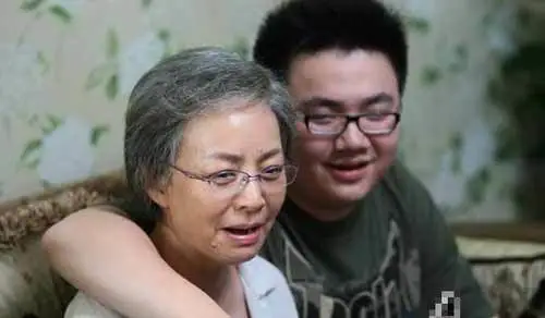 宋丹丹和儿子