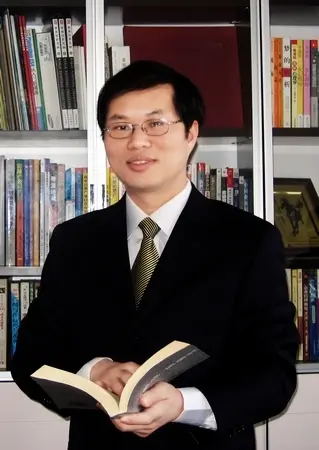 黄志坚