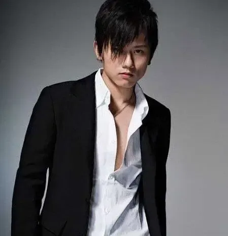 张杰武艺陈翔金在中 你没看过的明星囧图(组图)-舒适系统频道-北京搜房装修家居网