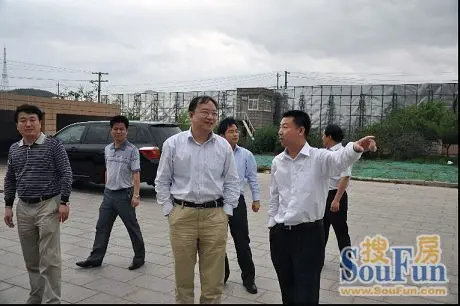 中铁置业集团公司副总经理朱洁亲临中铁·华胥美邦项目现场指导