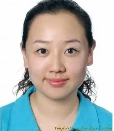 女明星难得一见<em>证件</em>照