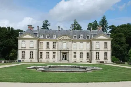 杜雅克庄园的现任主人雅克&middot;塞舍是法国最有名