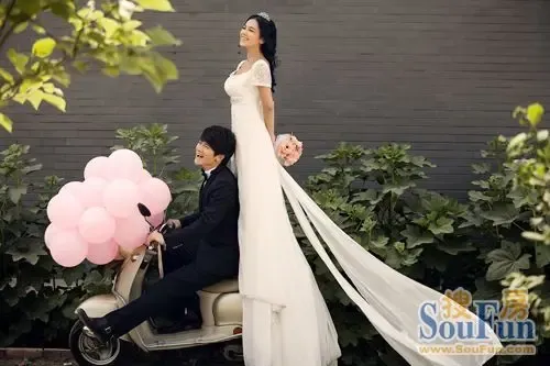 唐山<em>蒂芬妮婚纱摄影</em>与搜房卡正式达成合作|搜