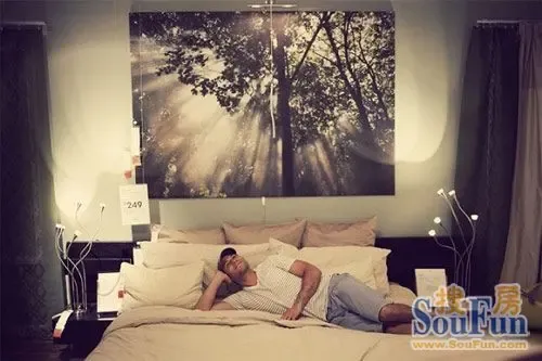 美国摄影师倾情演绎 生活在 宜家 一样的家里-