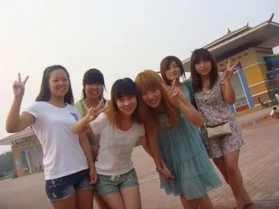 分享空间房地产全体员工欢乐水魔方一日游-土