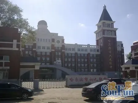 柒零捌零施工现场火热 项目建设百尺竿头-土