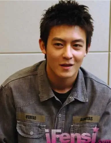 传 陈冠希 再度\遭 殴打 \