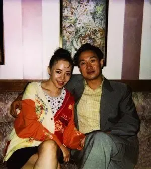 揭秘英达抛弃宋丹丹+娶梁欢内幕