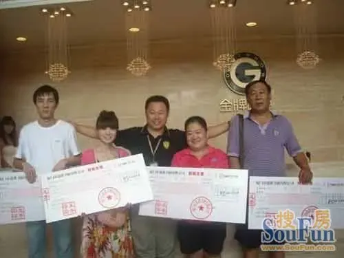 金牌厨柜:舒适厨房包机游厦门北京站完美收官