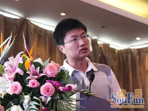 德信官方网站“插花拾趣”温暖童心 福彩公益金护航成长