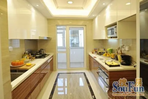 富力·爱丁堡公馆--实景样板间雍容绽放|搜房地