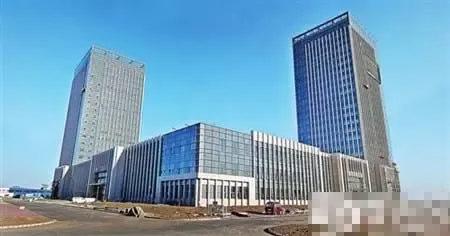 大庆西站是全国地级城市中规模最大