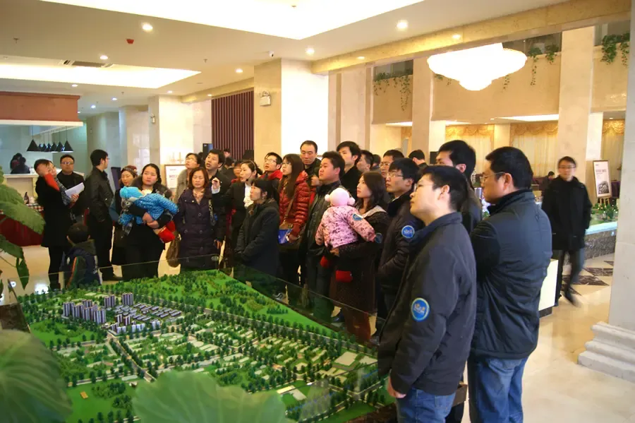 洛阳搜房网11月27日免费看房团圆满成功