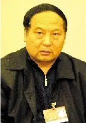 亚星集团老总_盛虹集团老总女儿图片