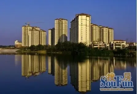 碧桂园威尼斯城:9600亩湖岸唯一岛居湖景高层|搜房地产资讯