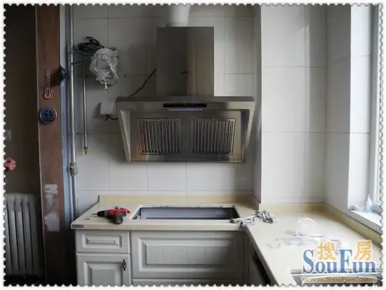 油烟机安装的全貌