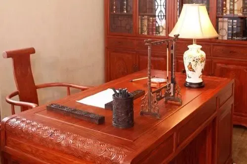 惊艳亮相家博会 名博家具谱传奇-土地资讯-中国