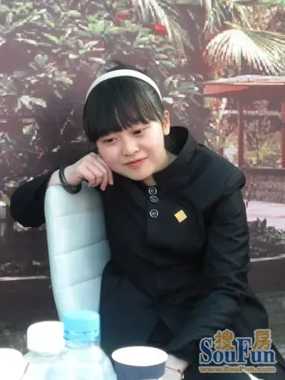 2房地产形象大使:004关帝庙历史文化街<em>美女</em>顾