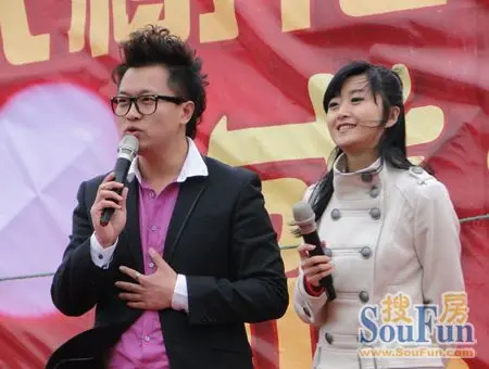 山东综艺频道的著名主持人点点和大凯