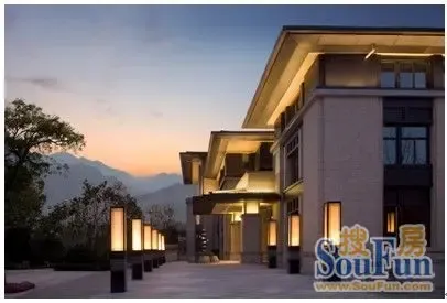 亿城燕西华府,赖特自然风格的城市版别墅|搜房