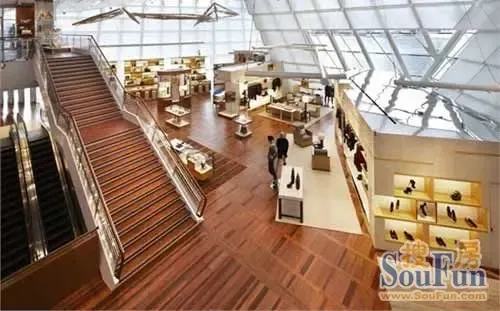 彼得.马里诺新加坡杰作:多元化高端LV岛