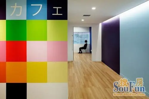 日本的彩色厨师学校 产生烹饪艺术的完美火花