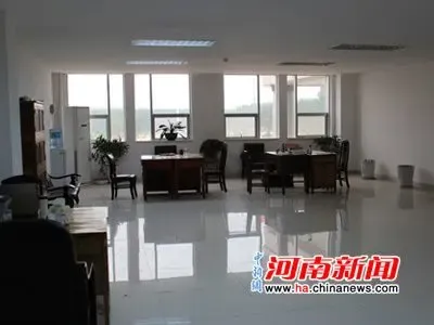 无锡现豪华办公楼图片