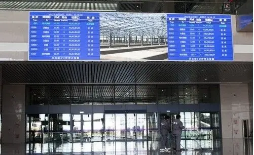 换乘中心……作为哈大客运专线的新建铁路客运站,长春