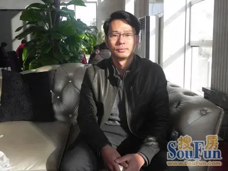 荣盛楠湖郦舍黄辉营销总监