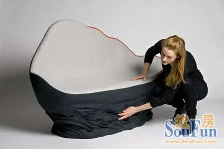 瑞典设计师作品 夸张的牡蛎双座公共沙发设计 瑞典设计师作品 夸张的牡蛎双座公共沙发设计
