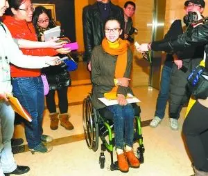 刘岩委员:"第一次当委员很激动"