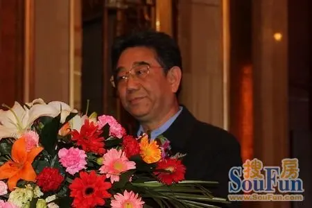 何少存:金融机构要"普世济民",把钱投到社会需要的地方