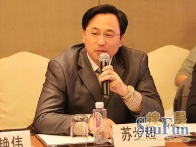 卧龙集团董事长_卧龙集团陈嫣妮照片