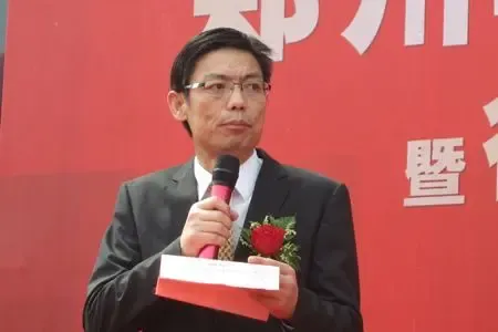 温国辉图片
