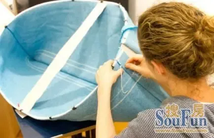 英国Raw Edges工作室:纺织边角料口袋椅 -家居