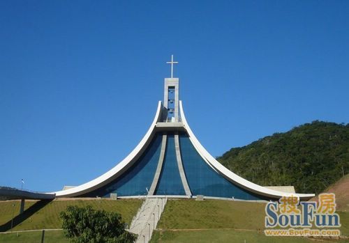 巴西Santa Paulina教堂设计:披白披风的侠士-设计师频道-搜房装修家居网