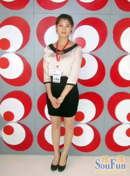 新乡绿都枫景上东:客户当家人朋友亲情化服务