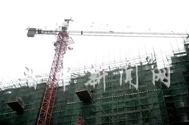 榆次:源涡棚户区改造回迁安置小区施工进行中