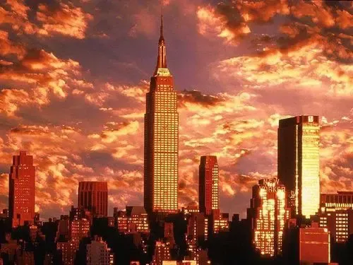 美国纽约最著名地标建筑物摩天大楼帝国大厦-
